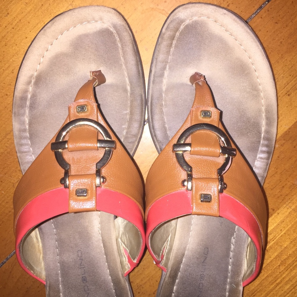 Bandolino Sandals
